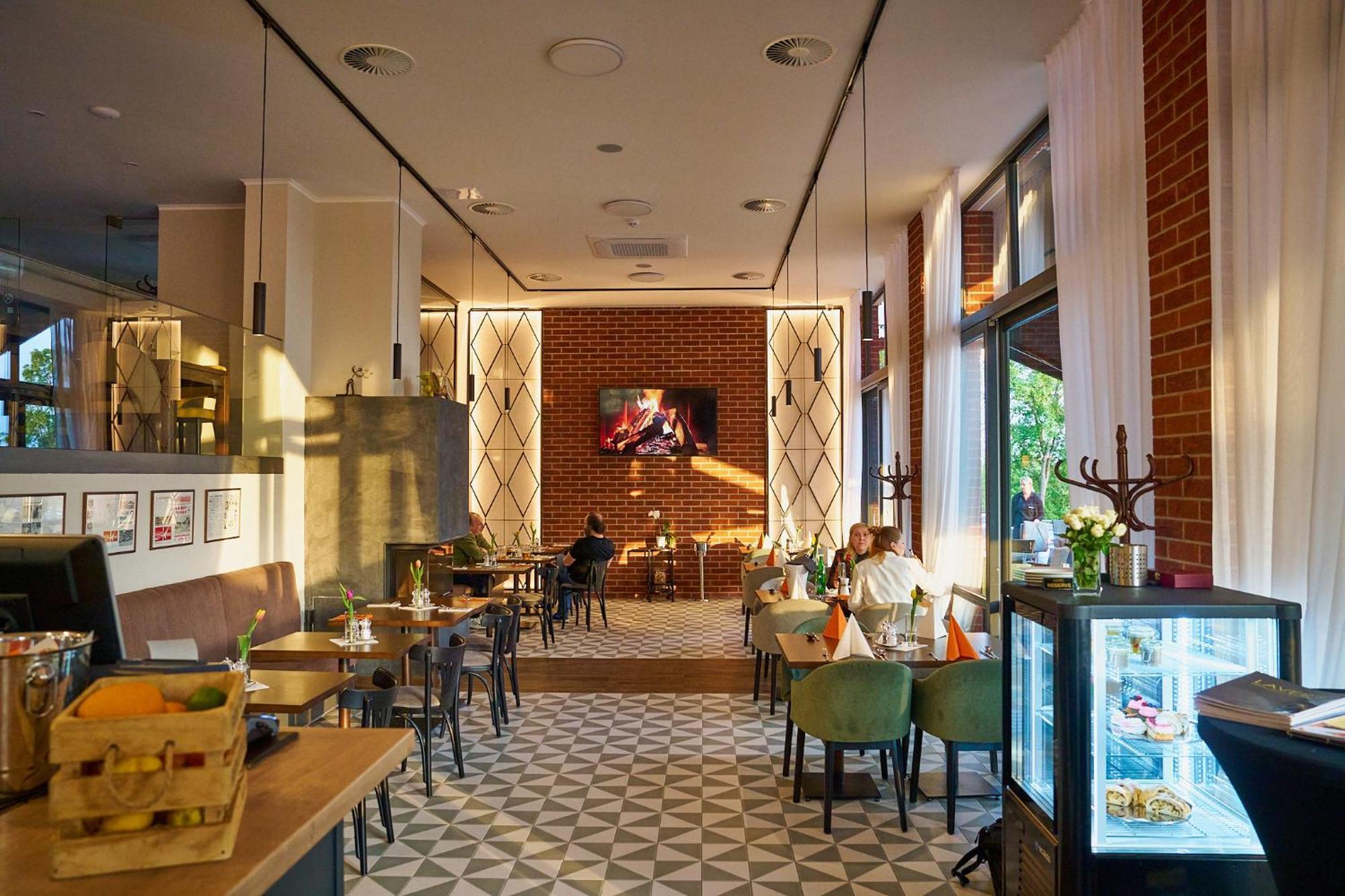 Wellness Hotel Queens 마리안스케 라즈네 외부 사진